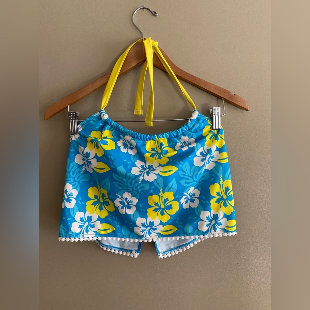 Two Piece Swimwear Bathing Suit Blue Floral Halter Top and Swim Shorts - Picture 10 of 16